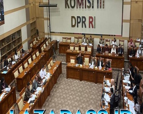 Komisi III DPR dan Pemerintah Sepakati Hak Impunitas Advokat di RKUHAP: Perlindungan Profesi dalam Penegakan Hukum