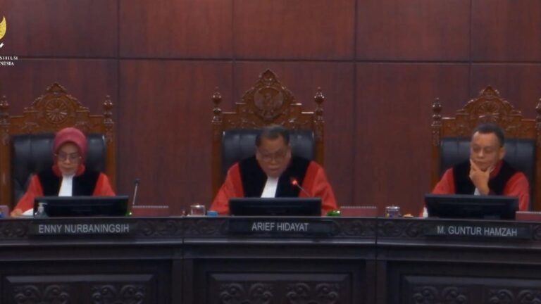 Ibu Korban Aniaya TNI Gugat UU Peradilan Militer ke MK